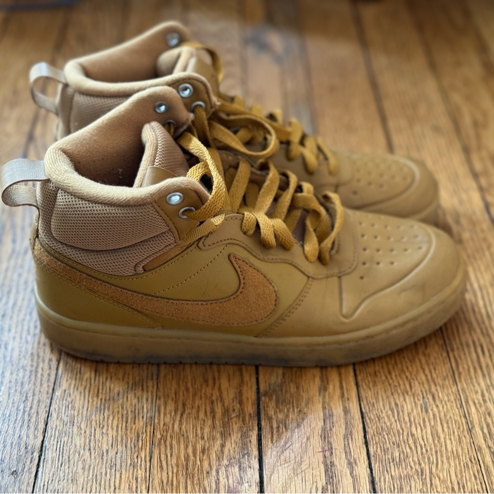 Nike Court Borough Mid Big Kids Sneaker - Size 6